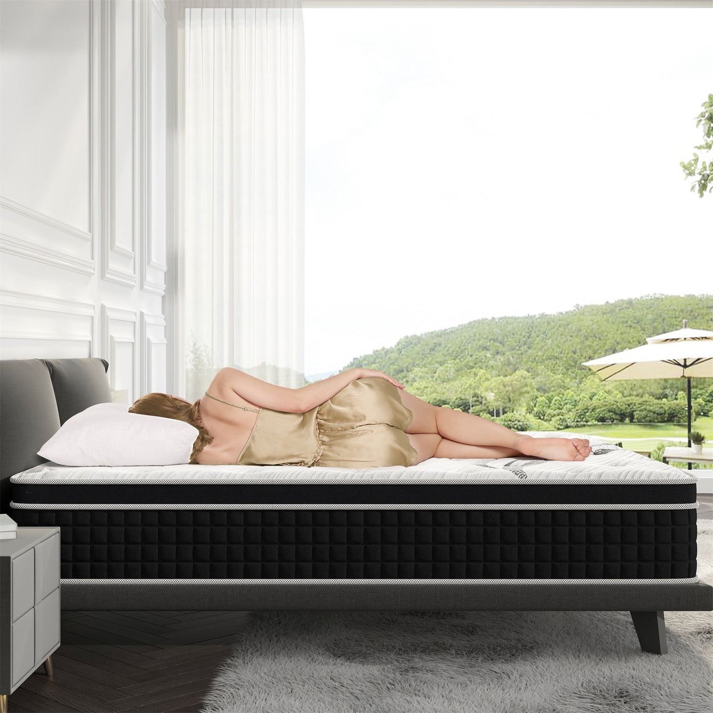 Matelas hybride en mousse à mémoire de forme de 12 pouces dans une boîte