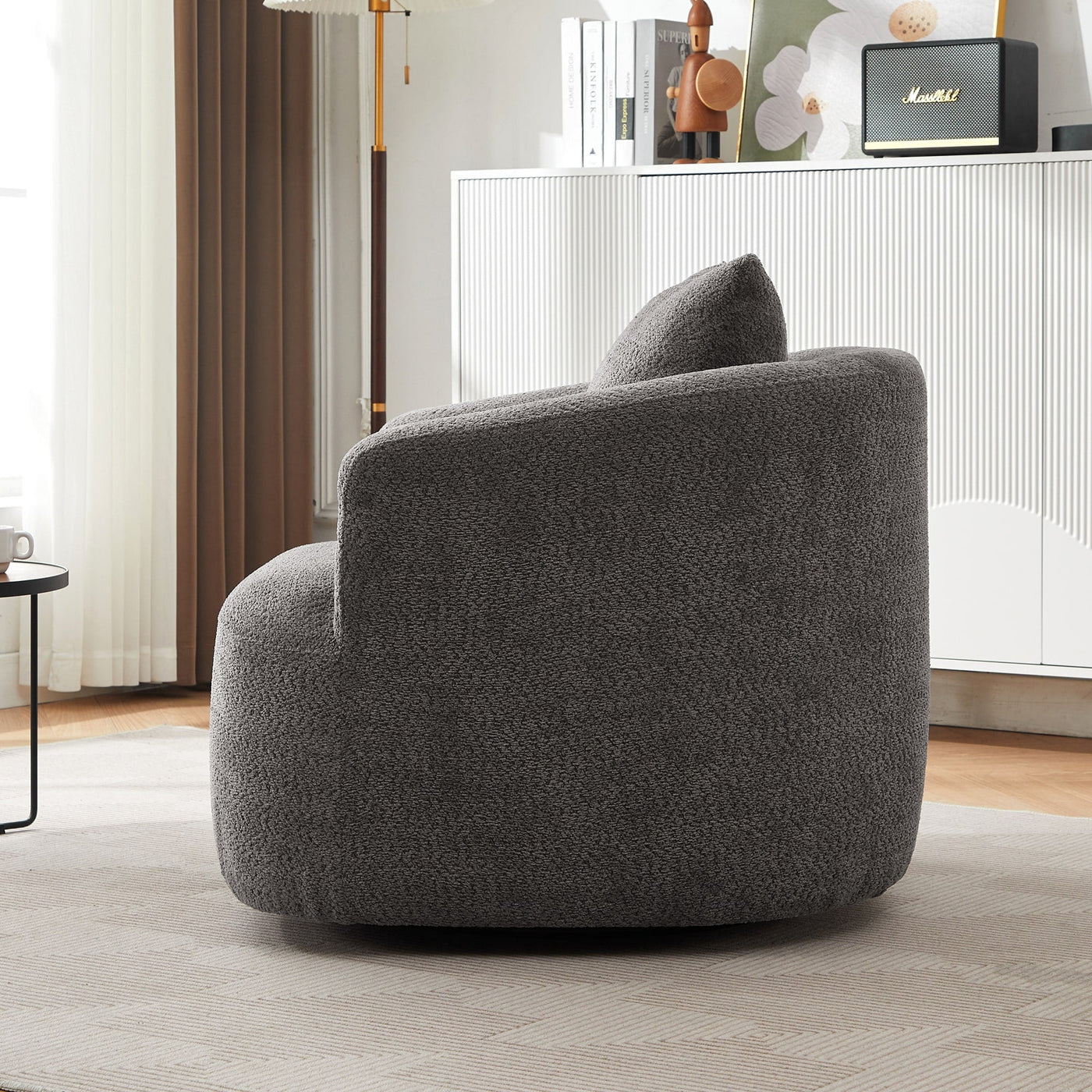 Fauteuil pivotant à 360°, fauteuil d'appoint Boucle 38,2" avec coussin décoratif, fauteuil rembourré en forme de tonneau avec accoudoirs incurvés