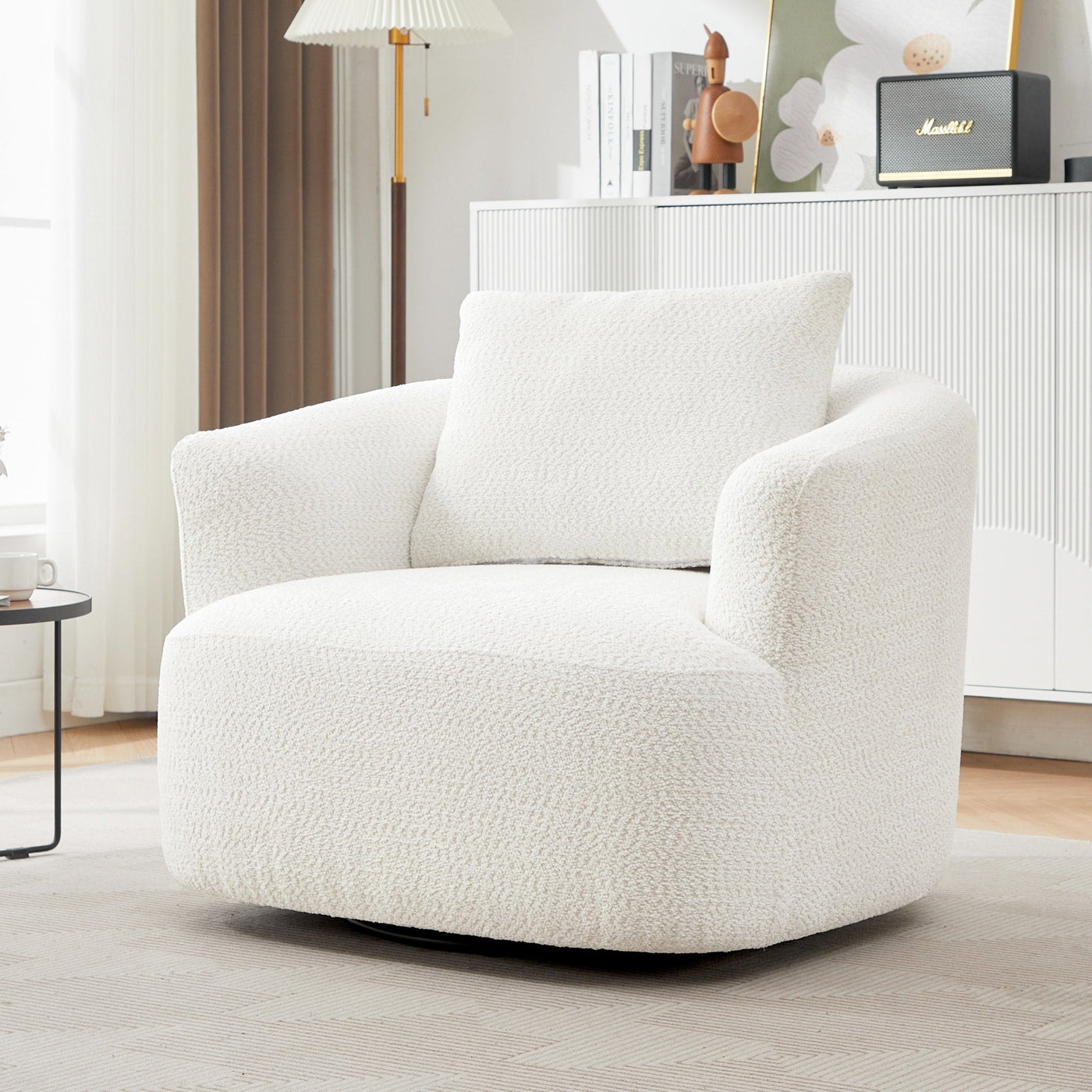 Fauteuil pivotant à 360°, fauteuil d'appoint Boucle 38,2" avec coussin décoratif, fauteuil rembourré en forme de tonneau avec accoudoirs incurvés