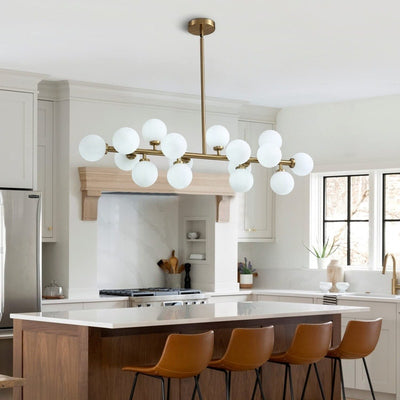 Lustre linéaire moderne du milieu du siècle de 40 po, suspension Spoutnik à 16 ampoules en laiton doré avec globe en verre dépoli pour salle à manger