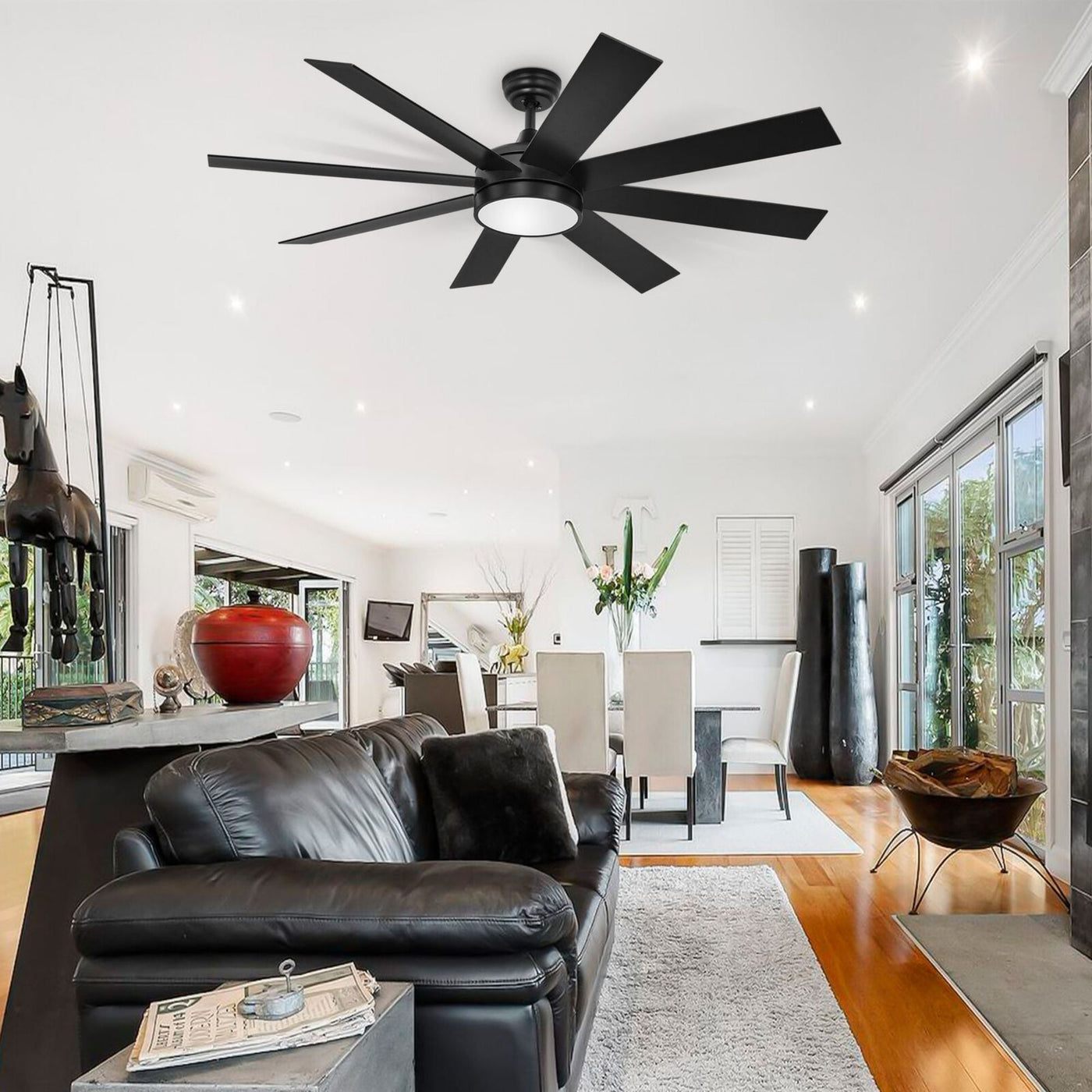 Ventilateur de plafond Moasis noir mat de 60 po à 8 pales avec éclairage LED et télécommande - 60
