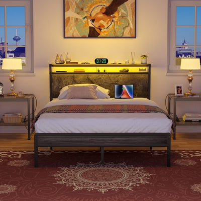 Cadre de lit plateforme en bois de style ferme avec station de charge et lumières LED