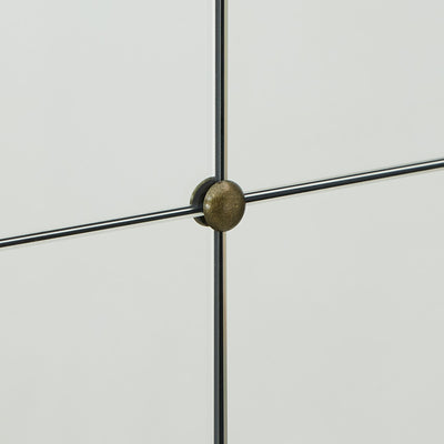 Miroir mural à panneaux argentés antiques Fantina par iNSPIRE Q Classic