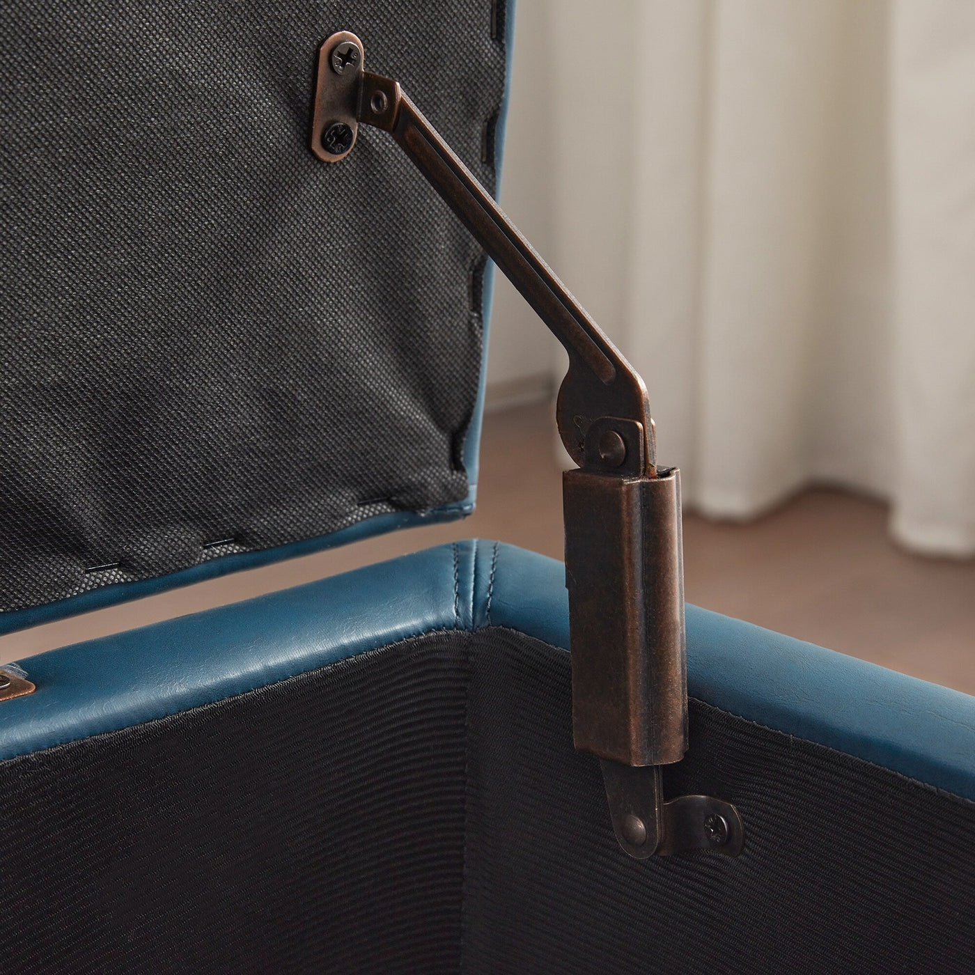 Pouf de rangement rectangulaire rembourré 50,3 x 17,50 x 18 po - Similicuir