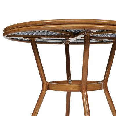 Ensemble bistrot commercial intérieur/extérieur avec table et quatre chaises