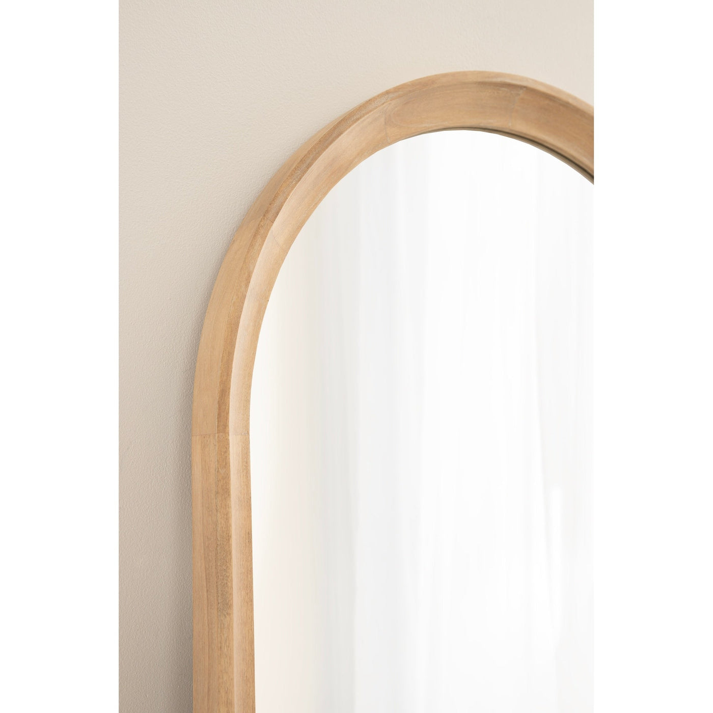Miroir mural en bois Arch de Kate et Laurel Hatherleigh