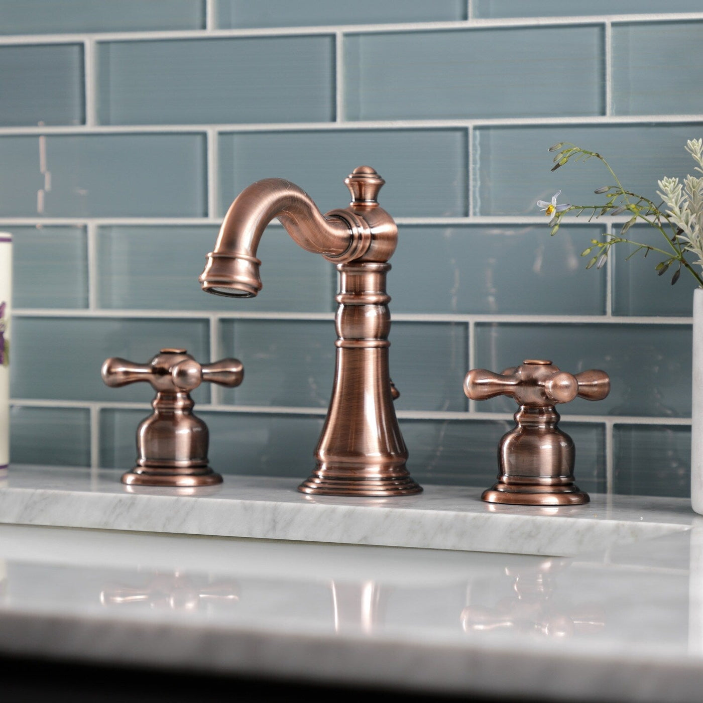 Robinet de salle de bain American Classic 8 po à large entraxe