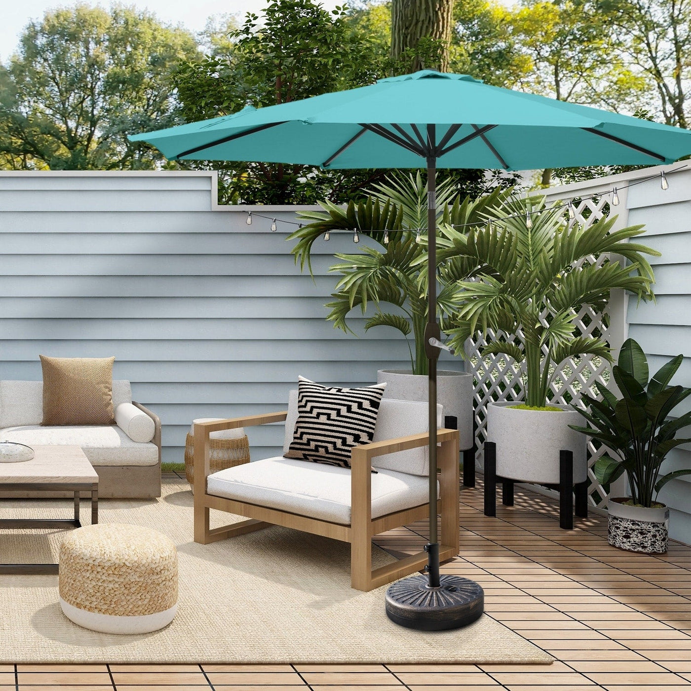 Parasol de patio Lopes de 9 pieds avec base en finition bronze et support de poids inclus