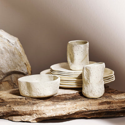 Service de table en grès Stone by Mercer Project ATIK