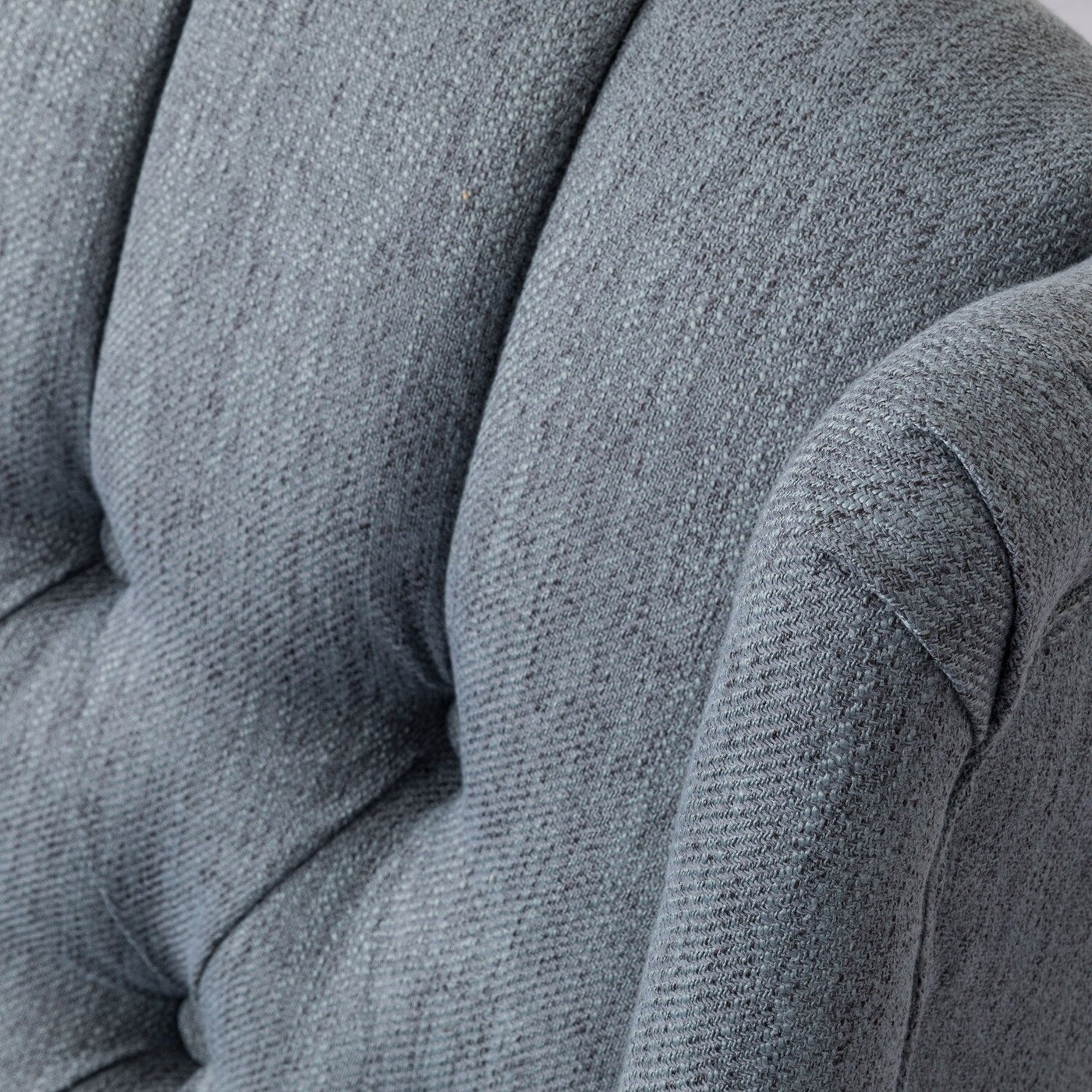 Fauteuil inclinable manuel polyvalent au design intemporel